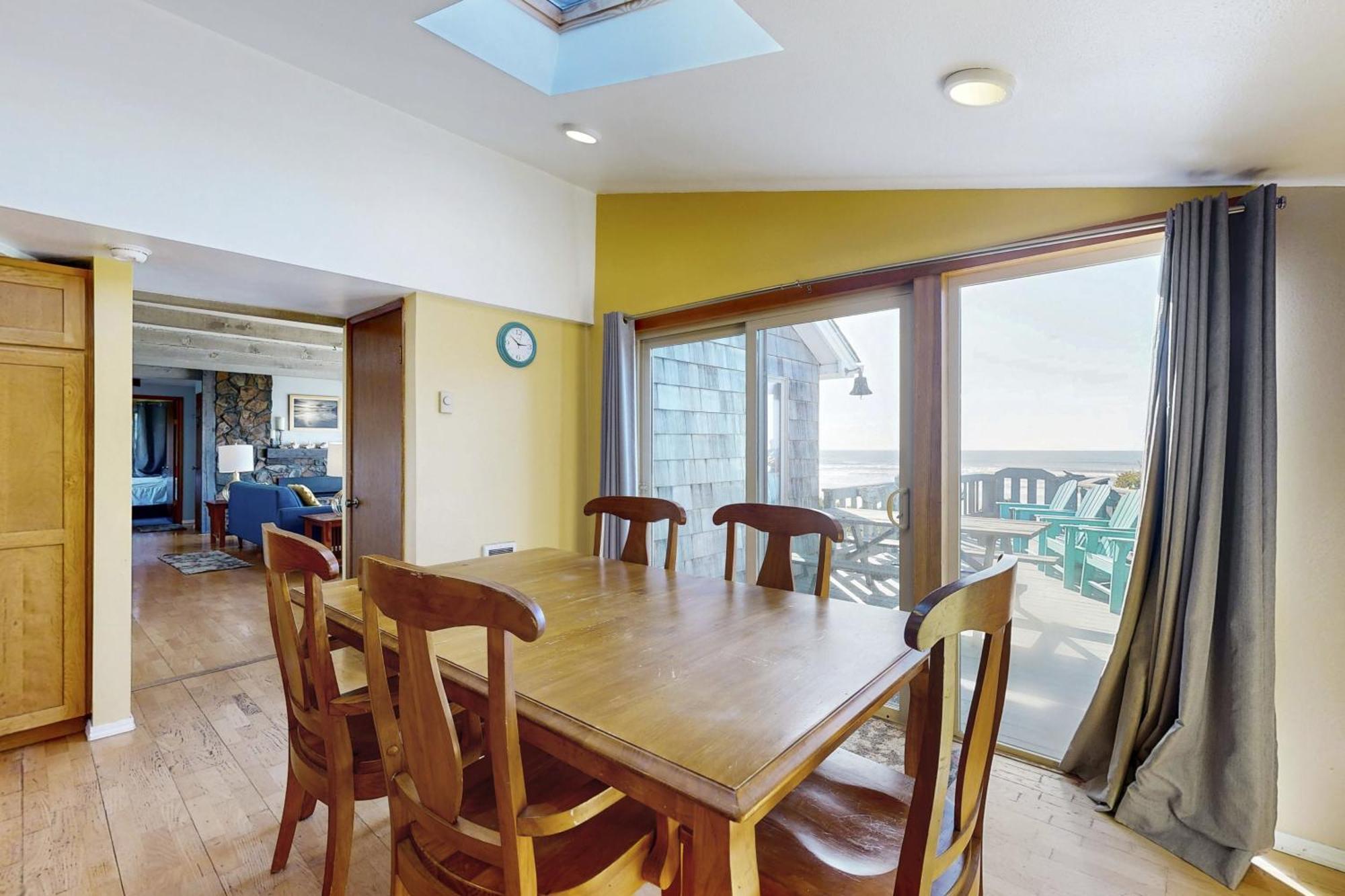 Seadrifter Oceanfront Beach House Seal Rock Exterior foto