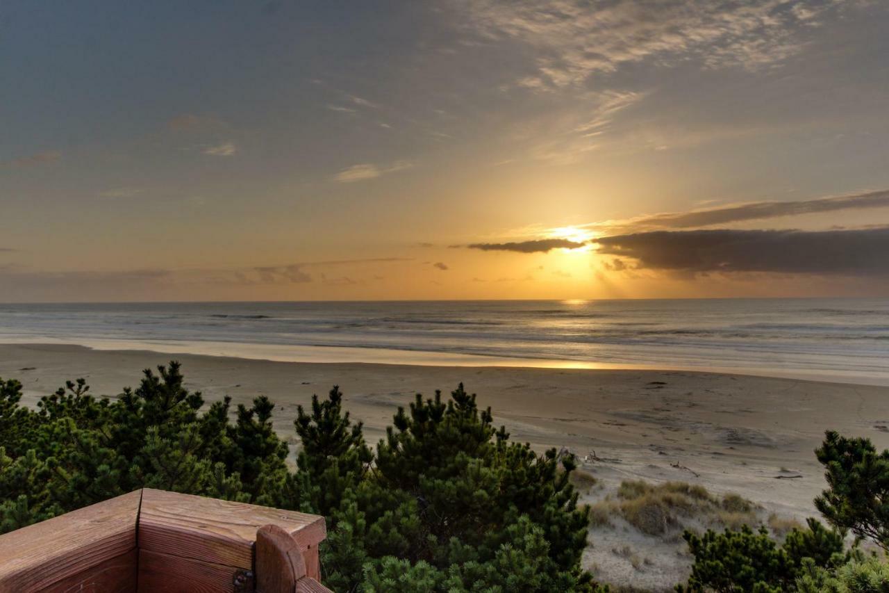 Seadrifter Oceanfront Beach House Seal Rock Exterior foto